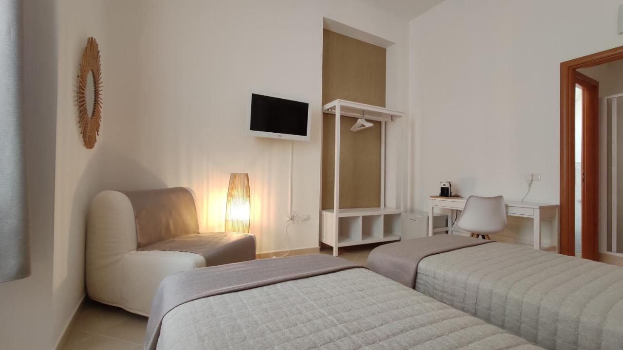 Nell'Azzurro Hotel Cagliari Eksteriør billede